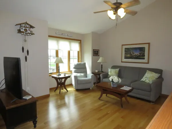 $424,900 | 924 Balsam Court Northeast, Pine Island, MN 55963