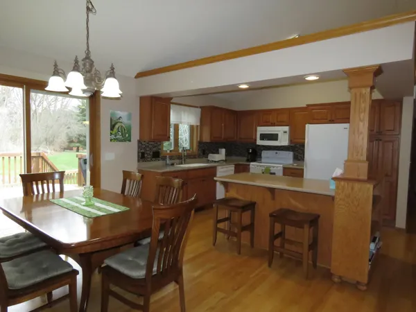 $424,900 | 924 Balsam Court Northeast, Pine Island, MN 55963