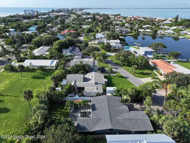 $4,000 | 1445 Bayshore Drive, Cocoa Beach, FL 32931