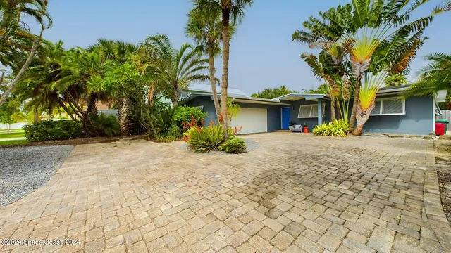 $4,000 | 1445 Bayshore Drive, Cocoa Beach, FL 32931