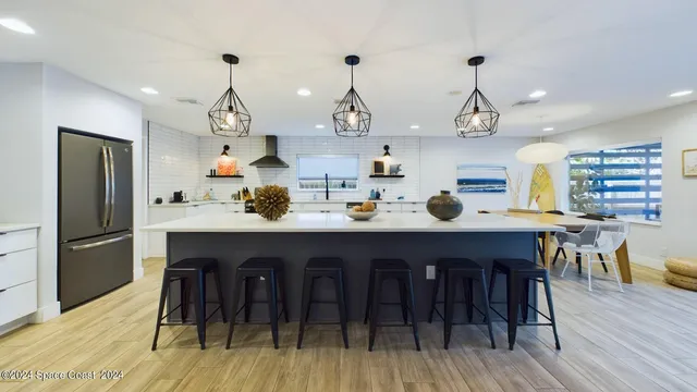 $4,000 | 1445 Bayshore Drive, Cocoa Beach, FL 32931