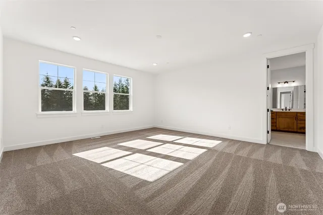 $999,990 | 15814 210th Avenue East, Unit 310, Bonney Lake, WA 98391