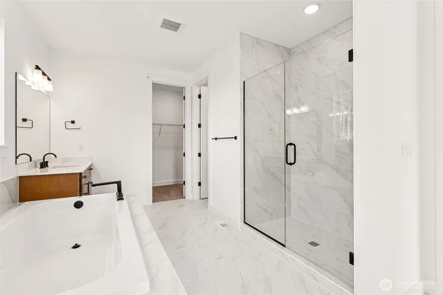 $999,990 | 15814 210th Avenue East, Unit 310, Bonney Lake, WA 98391