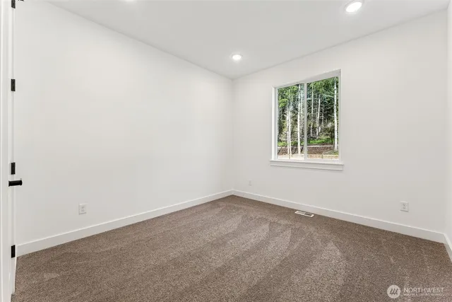 $999,990 | 15814 210th Avenue East, Unit 310, Bonney Lake, WA 98391