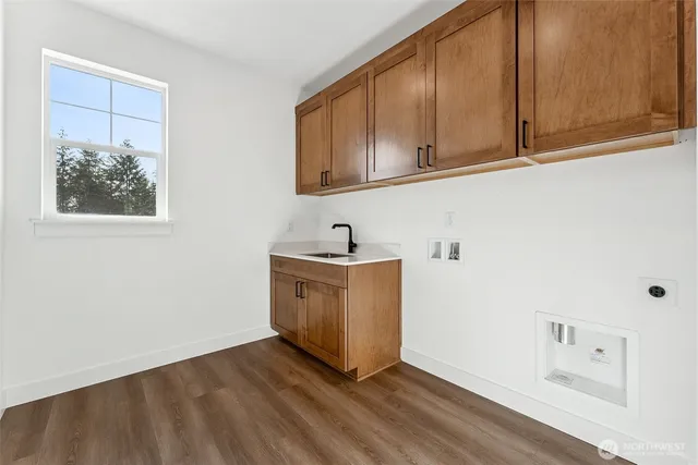 $999,990 | 15814 210th Avenue East, Unit 310, Bonney Lake, WA 98391