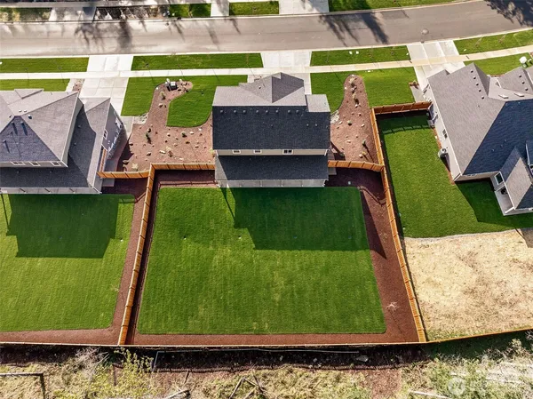 $999,990 | 15814 210th Avenue East, Unit 310, Bonney Lake, WA 98391