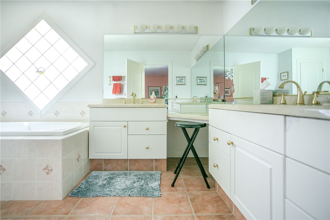 155 Council Rock Road Cranston, RI 02921 - Photo 26 of 30 Master Bath