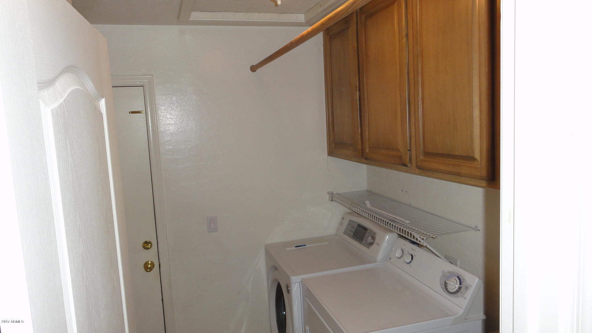 4326 East Swilling Road Phoenix, AZ 85050 - Photo 18 of 25 Laundry Room