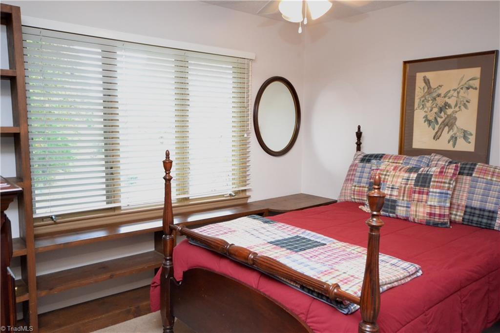 513 Pinewood Road Asheboro, NC 27205 - Photo 15 of 27 Gallery Image 15