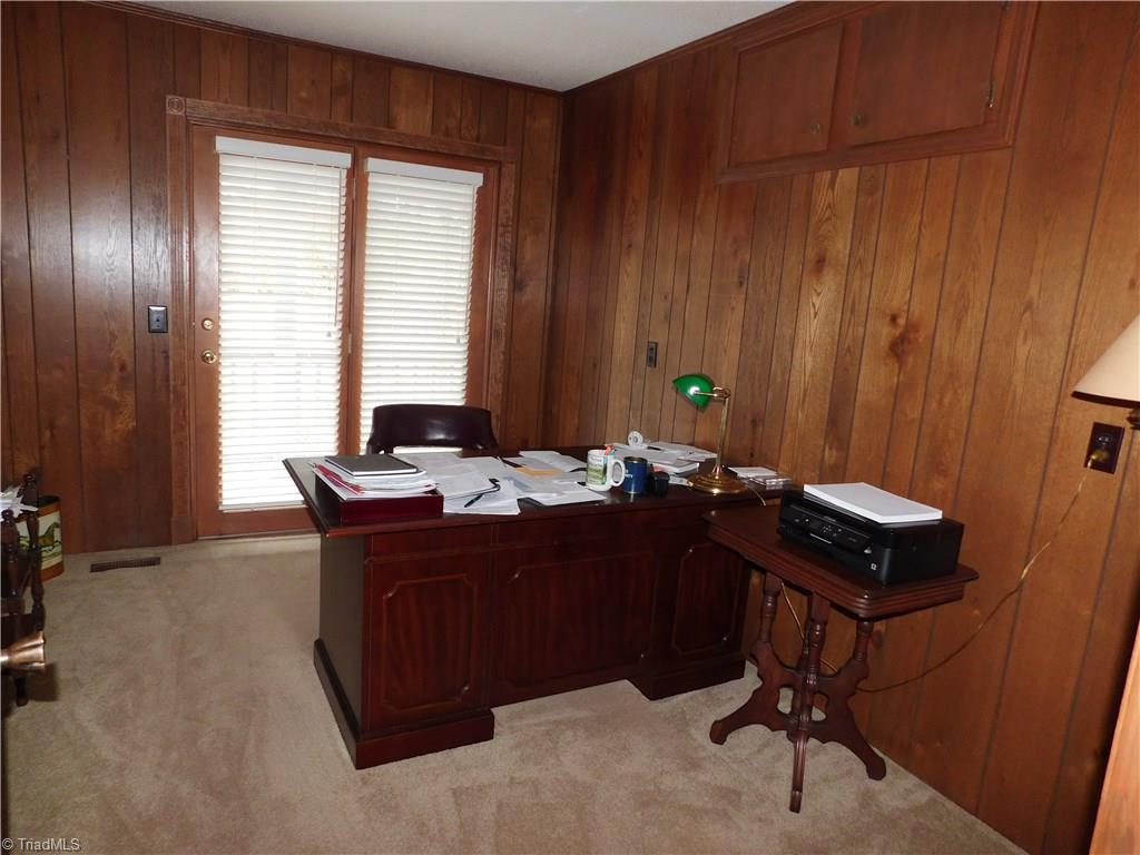 513 Pinewood Road Asheboro, NC 27205 - Photo 16 of 27 Office