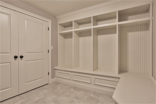 25 Robinson Road Lexington, MA 02420 - Photo 24 of 29 a view of room with walk in closet