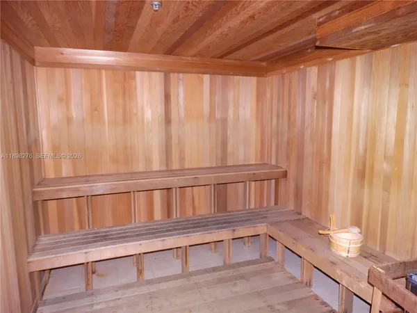 $9,350 | 15901 Collins Avenue, Unit 3907, Sunny Isles Beach, FL 33160