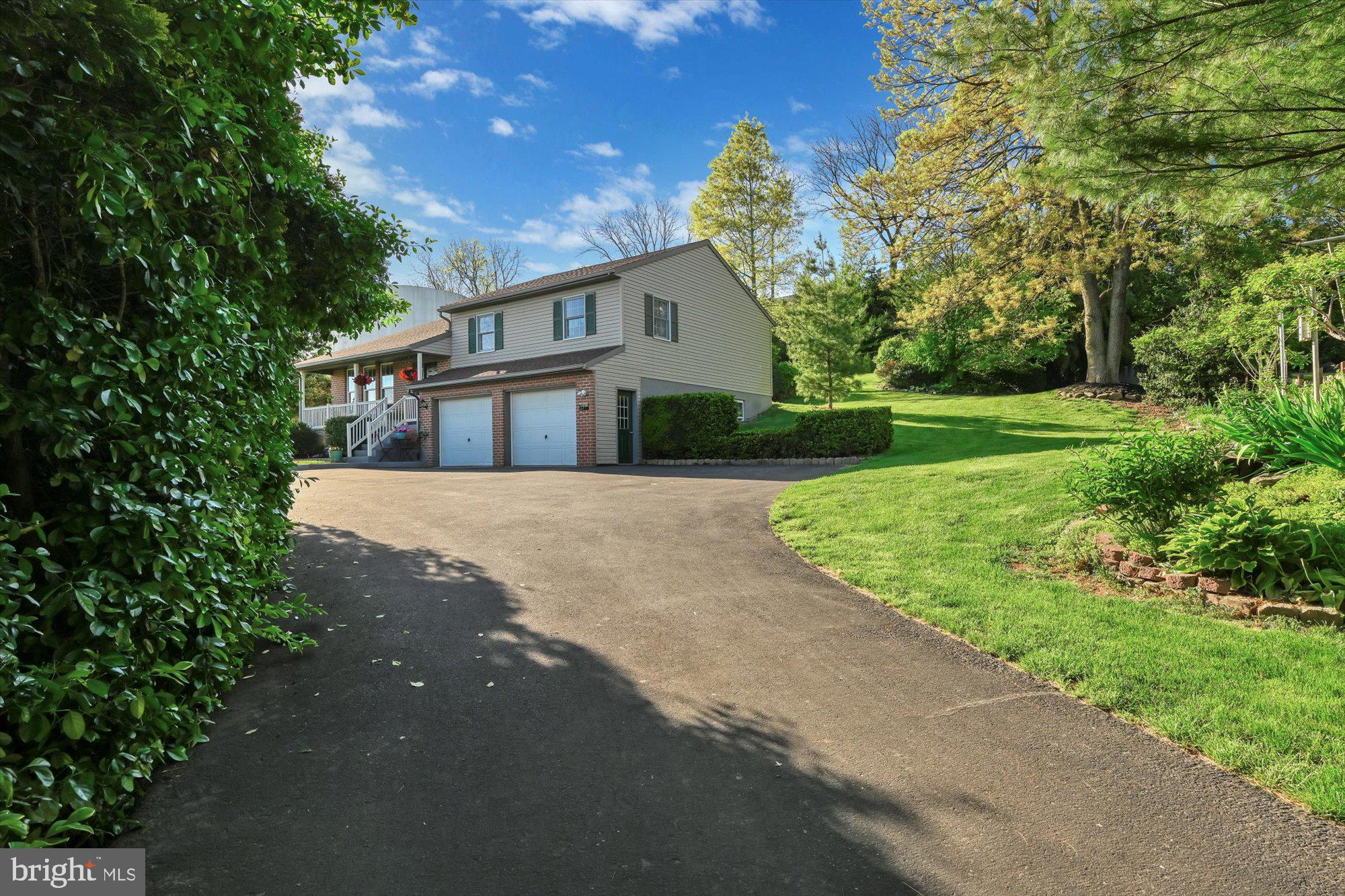 145 Akron Road Ephrata, PA 17522 - Photo 1 of 37 Gallery Image 1