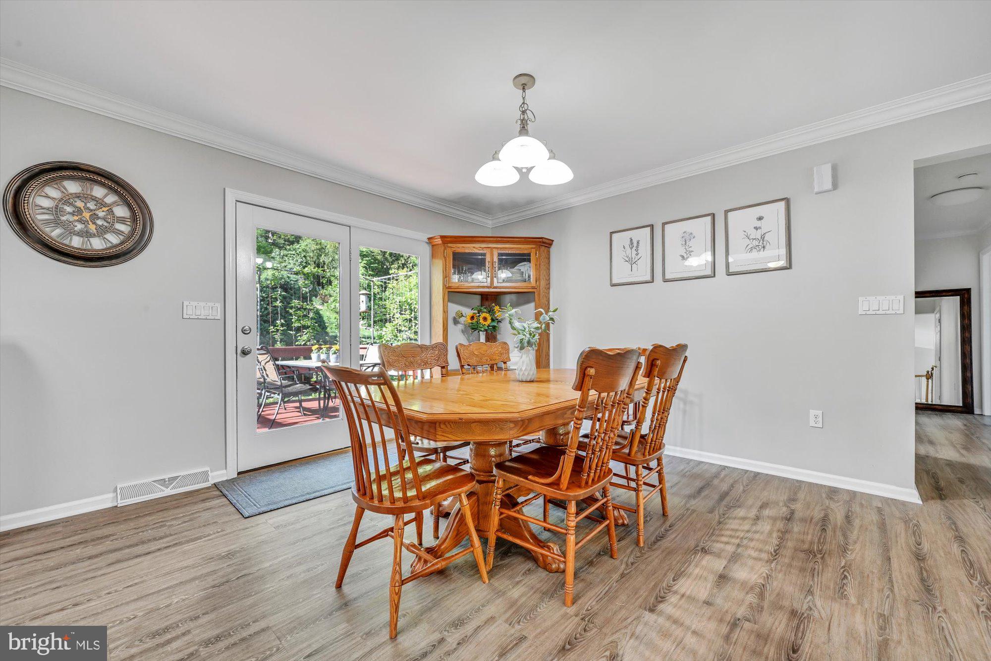 145 Akron Road Ephrata, PA 17522 - Photo 13 of 37 Gallery Image 13