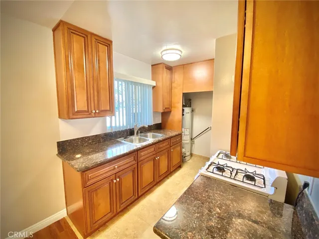 $2,150 | 2512 Cañada Boulevard, Unit 2, Glendale, CA 91208