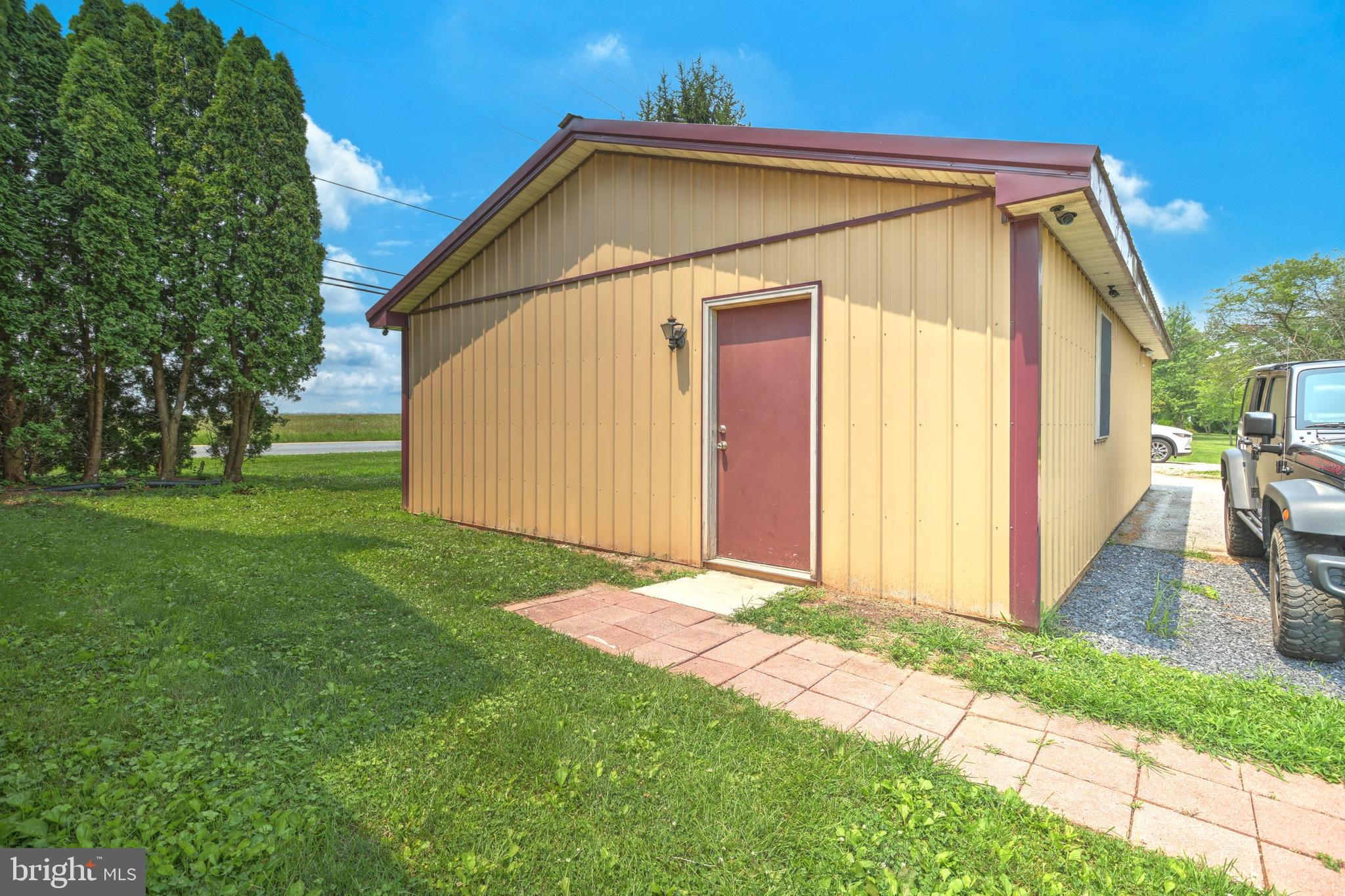 2380 Baker Road York, PA 17408 - Photo 26 of 51 Gallery Image 26
