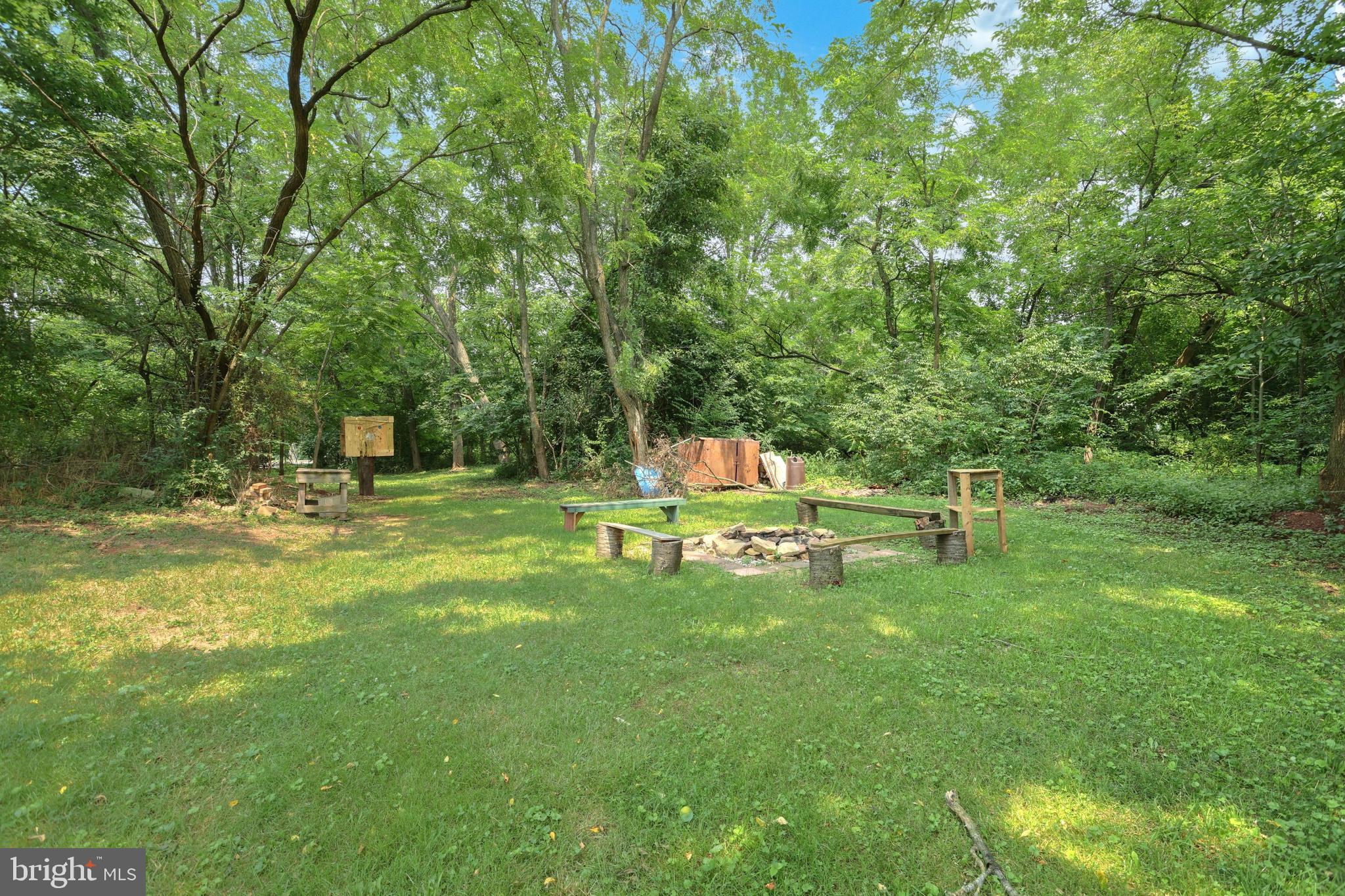 2380 Baker Road York, PA 17408 - Photo 4 of 51 Gallery Image 4