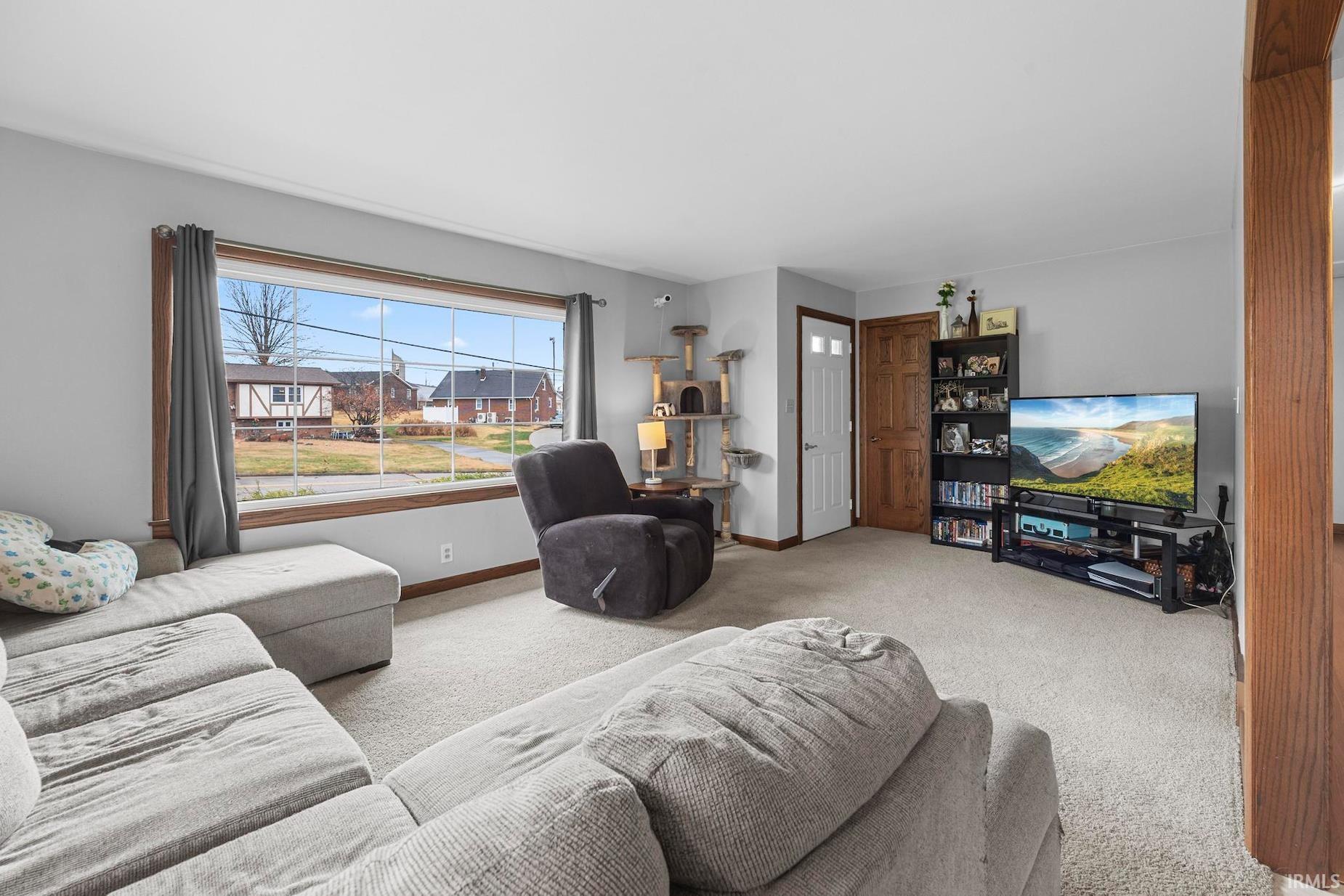 1041 Justin Street Jasper, IN 47546 - Photo 11 of 26