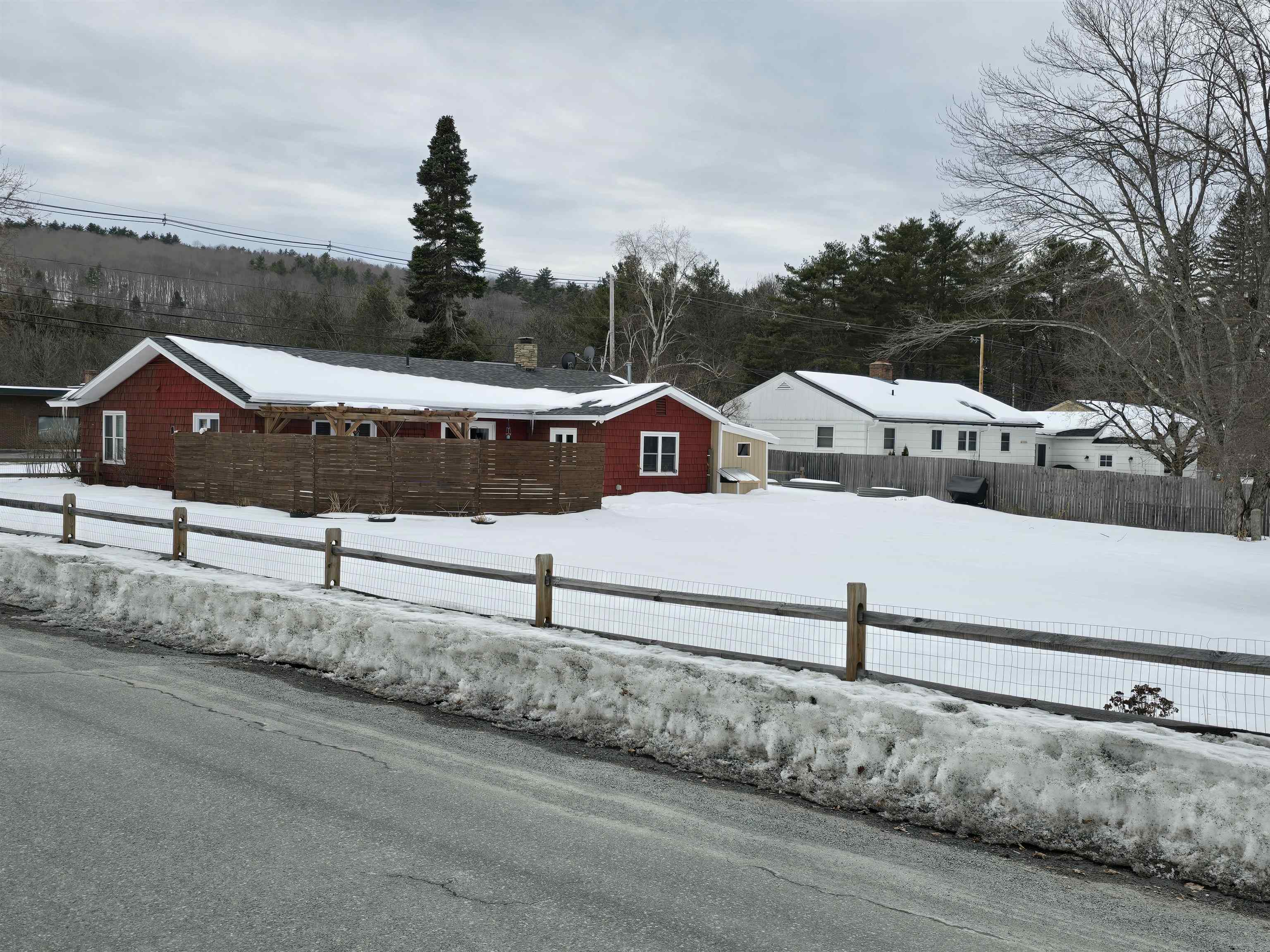 235 Meriden Road Lebanon, NH 03766 - Photo 3 of 15