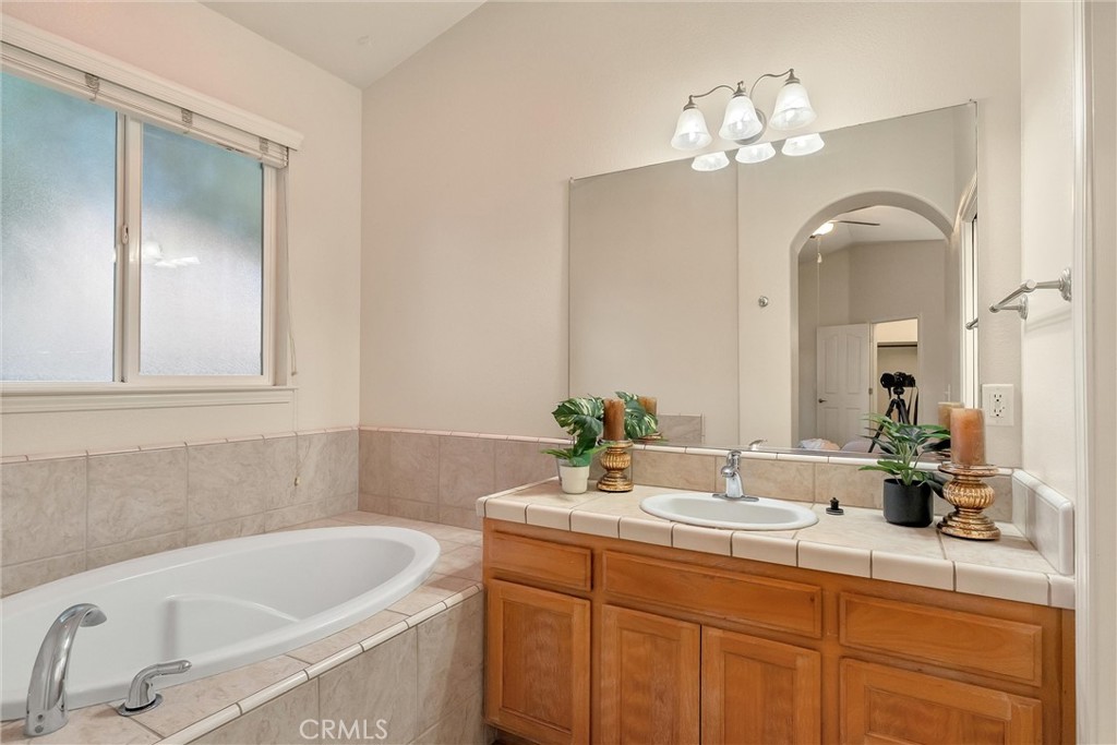 1025 Raven Lane Chico, CA 95926 - Photo 25 of 42