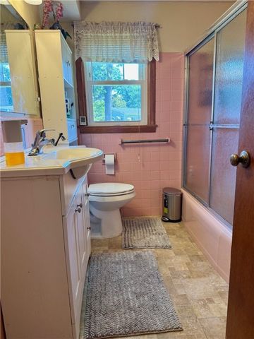 $417,000 | 52 Kalmer Road, Warwick, RI 02886