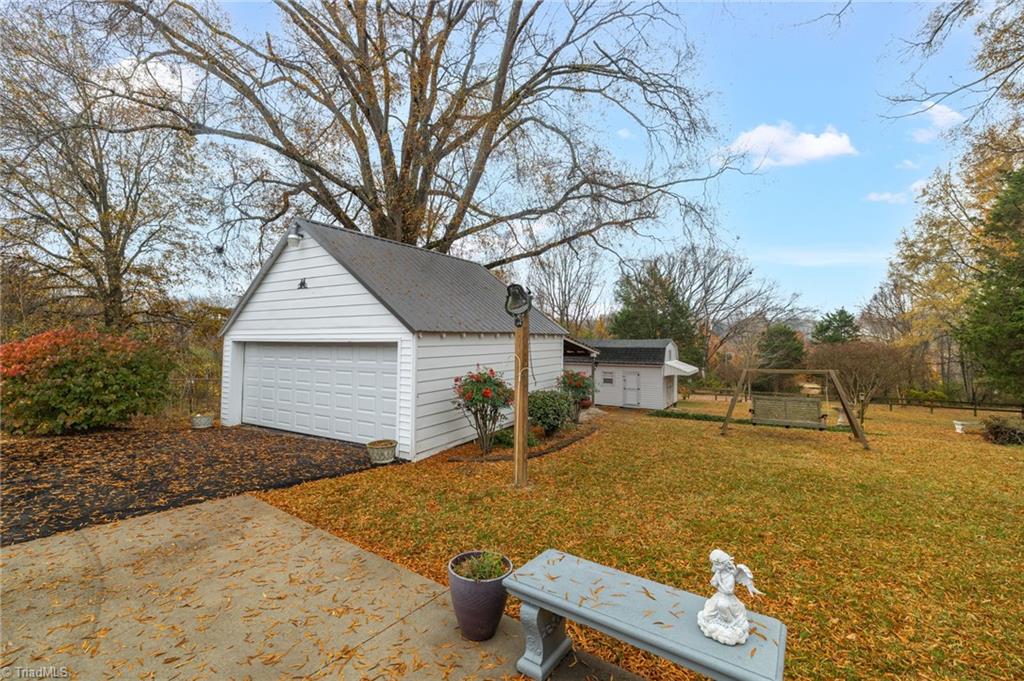 1222 East Meadow Road Eden, NC 27288 - Photo 41 of 43
