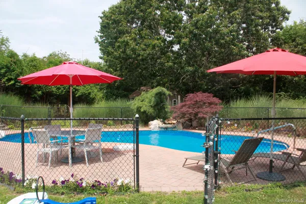 $10,000 | 144 Manor Lane, Riverhead, NY 11901