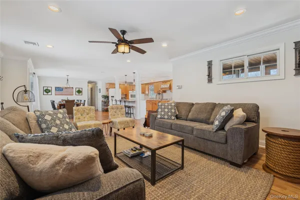 $10,000 | 144 Manor Lane, Riverhead, NY 11901