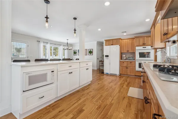 $10,000 | 144 Manor Lane, Riverhead, NY 11901