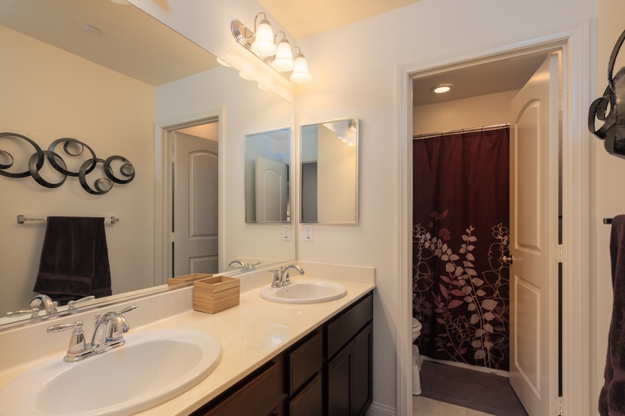1387 Pershing Road Chula Vista, CA 91913 - Photo 14 of 22 Gallery Image 14