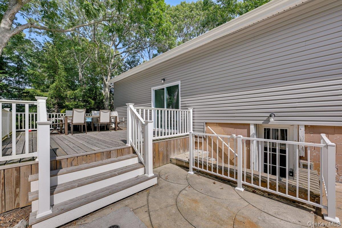2 Fairview Road Hampton Bays, NY 11946 - Photo 14 of 17