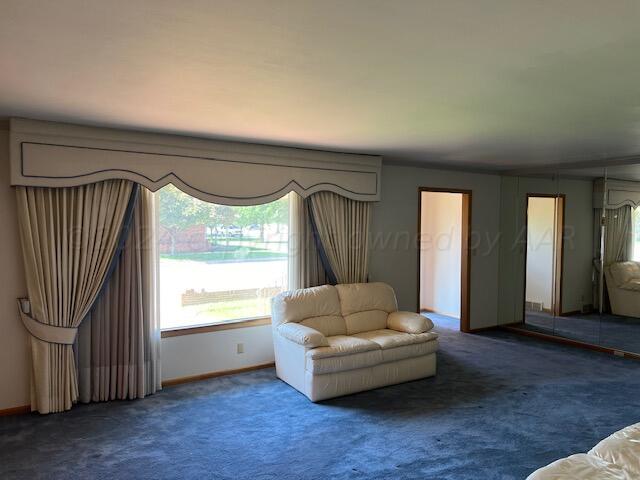 1421 South Fordham Street Perryton, TX 79070 - Photo 5 of 25 5