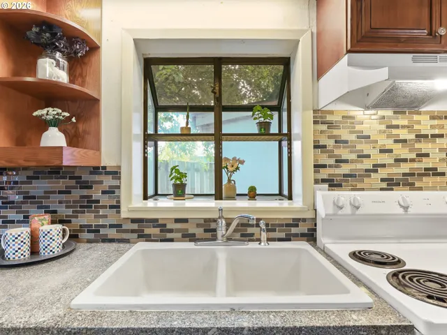 $410,000 | 7355 Southeast Frances Street, Hillsboro, OR 97123