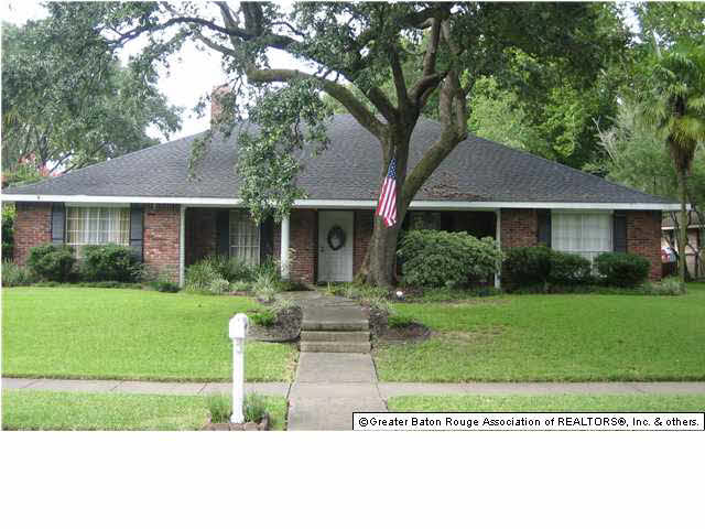 2851 Woodland Ridge Boulevard Baton Rouge, LA 70816 - Photo 1 of 20 Gallery Image 1