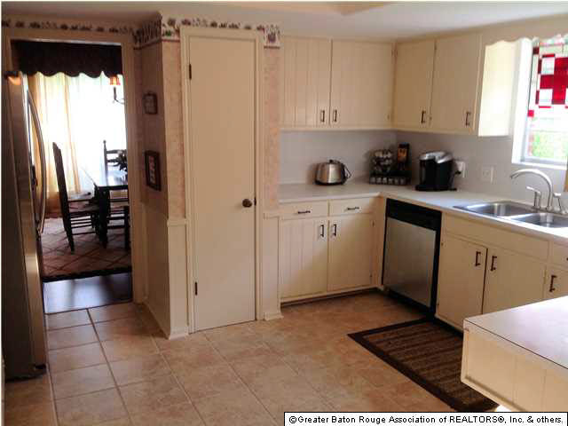 2851 Woodland Ridge Boulevard Baton Rouge, LA 70816 - Photo 19 of 20 Gallery Image 19