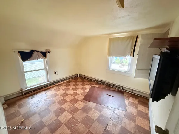 $300,000 | 17 New Egypt Cookstown Road, New Egypt, NJ 08533