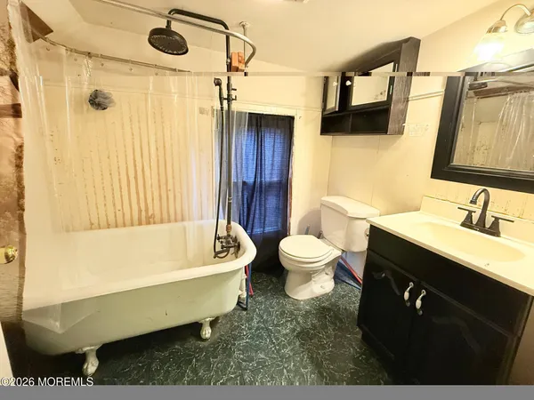 $300,000 | 17 New Egypt Cookstown Road, New Egypt, NJ 08533