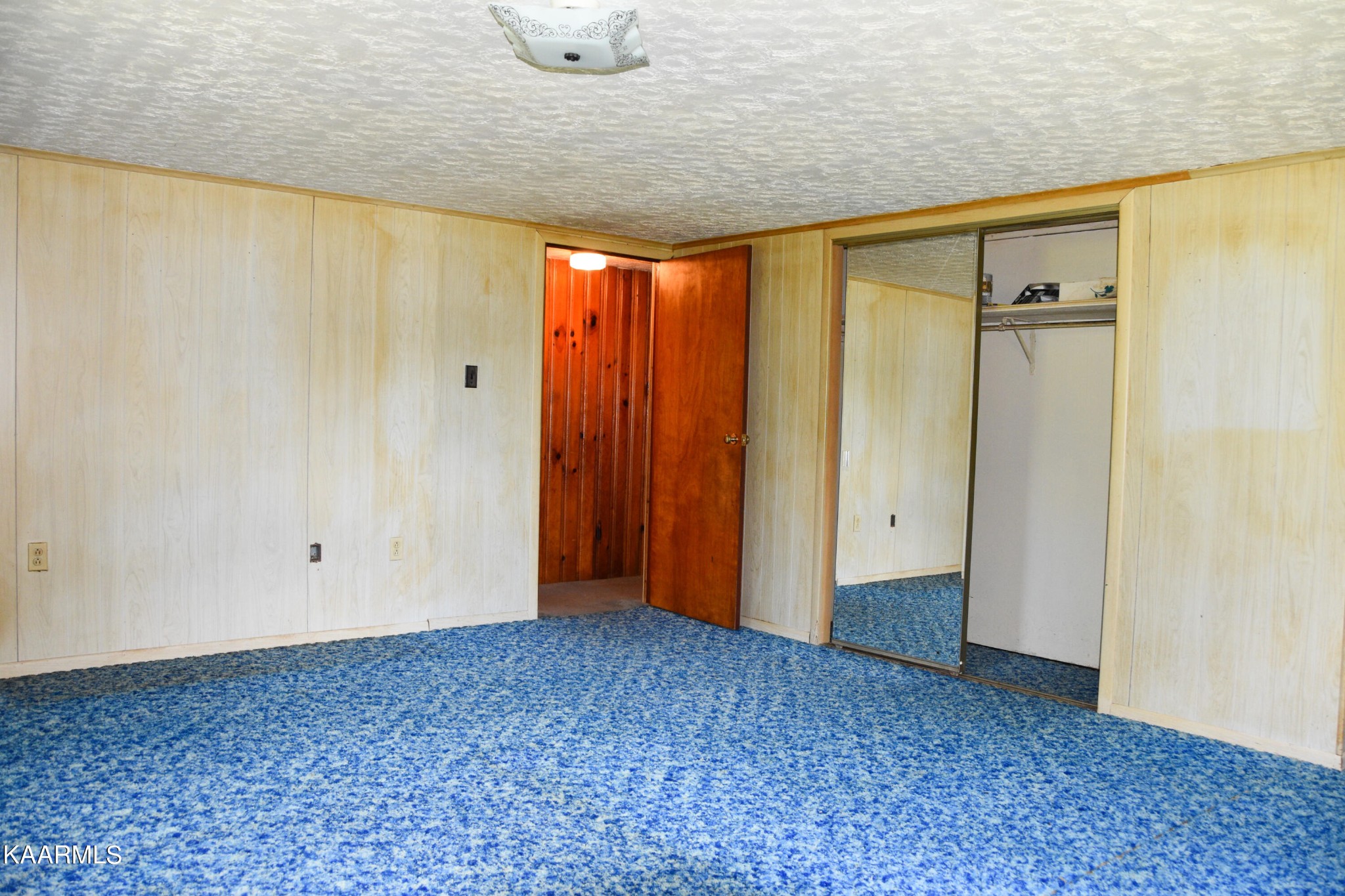 105 Howard Human Road Lancing, TN 37770 - Photo 17 of 44