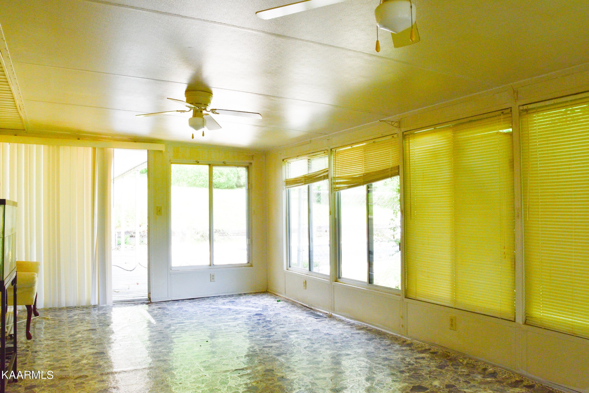 105 Howard Human Road Lancing, TN 37770 - Photo 23 of 44