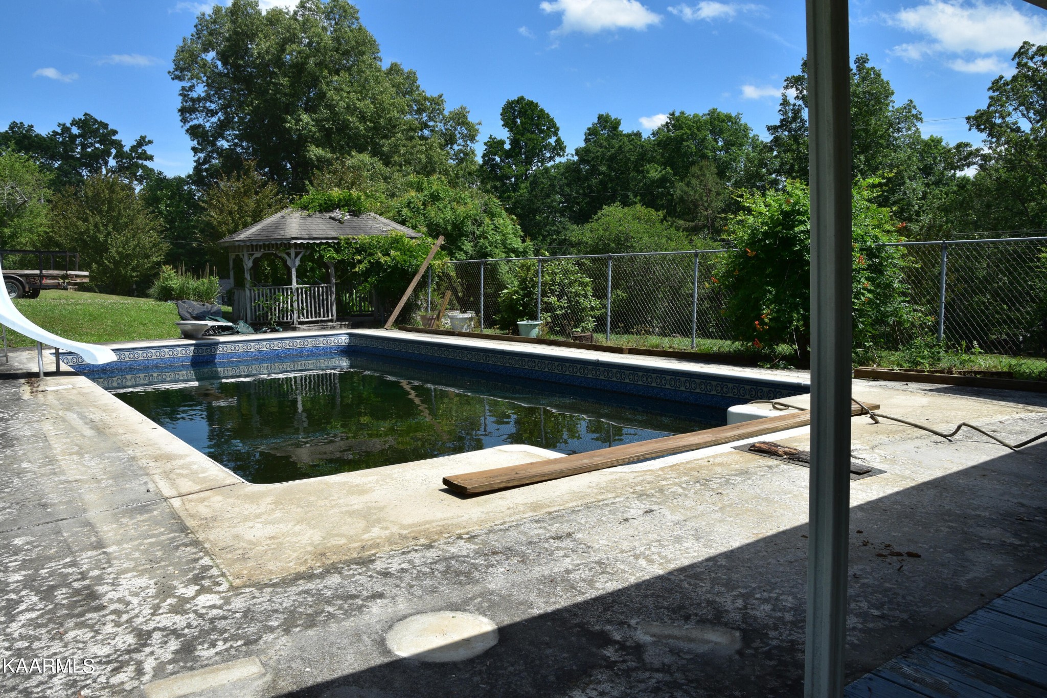 105 Howard Human Road Lancing, TN 37770 - Photo 25 of 44