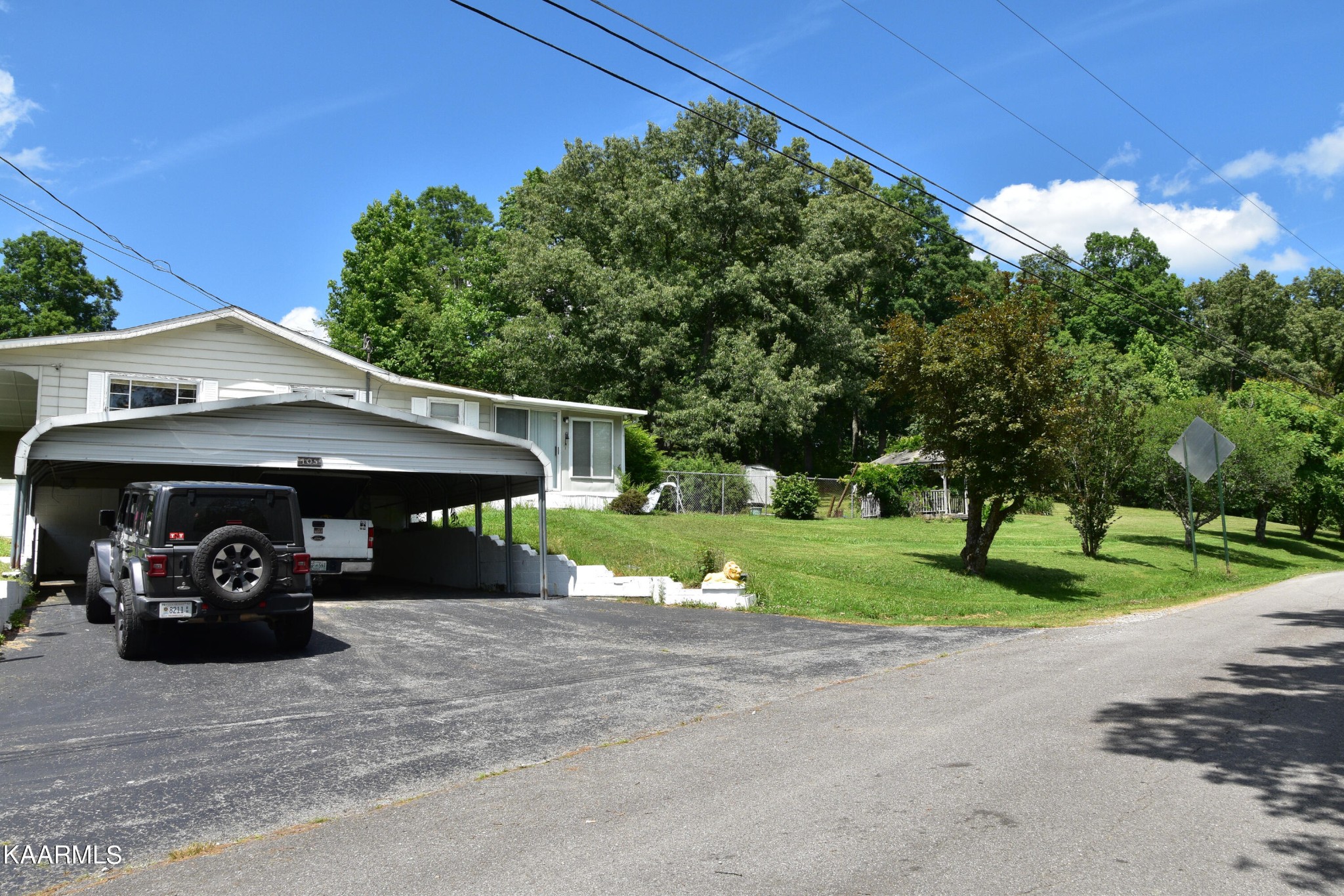 105 Howard Human Road Lancing, TN 37770 - Photo 3 of 44