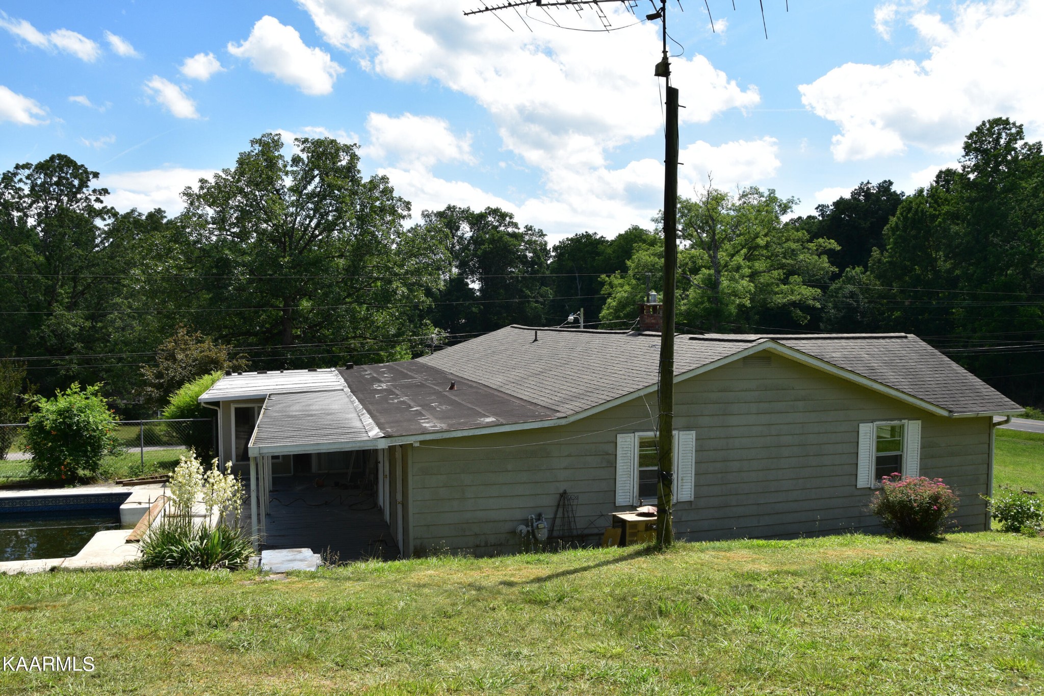 105 Howard Human Road Lancing, TN 37770 - Photo 38 of 44