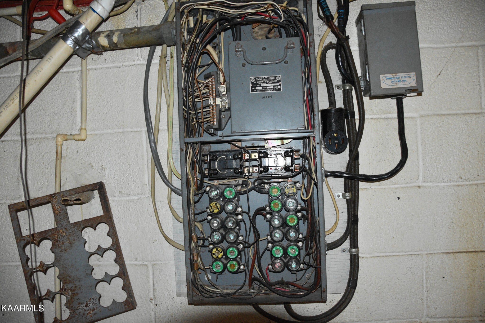 105 Howard Human Road Lancing, TN 37770 - Photo 42 of 44