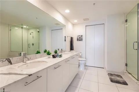 $369,000 | 3000 Oasis Grand Boulevard, Unit 2004, Fort Myers, FL 33916