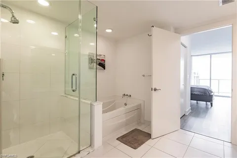 $369,000 | 3000 Oasis Grand Boulevard, Unit 2004, Fort Myers, FL 33916