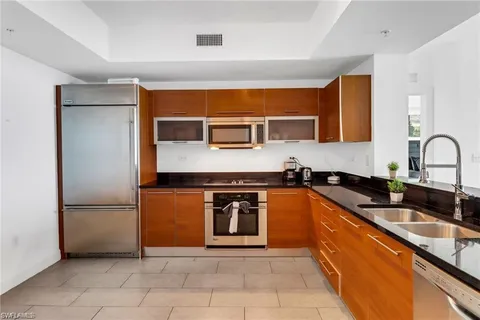 $369,000 | 3000 Oasis Grand Boulevard, Unit 2004, Fort Myers, FL 33916