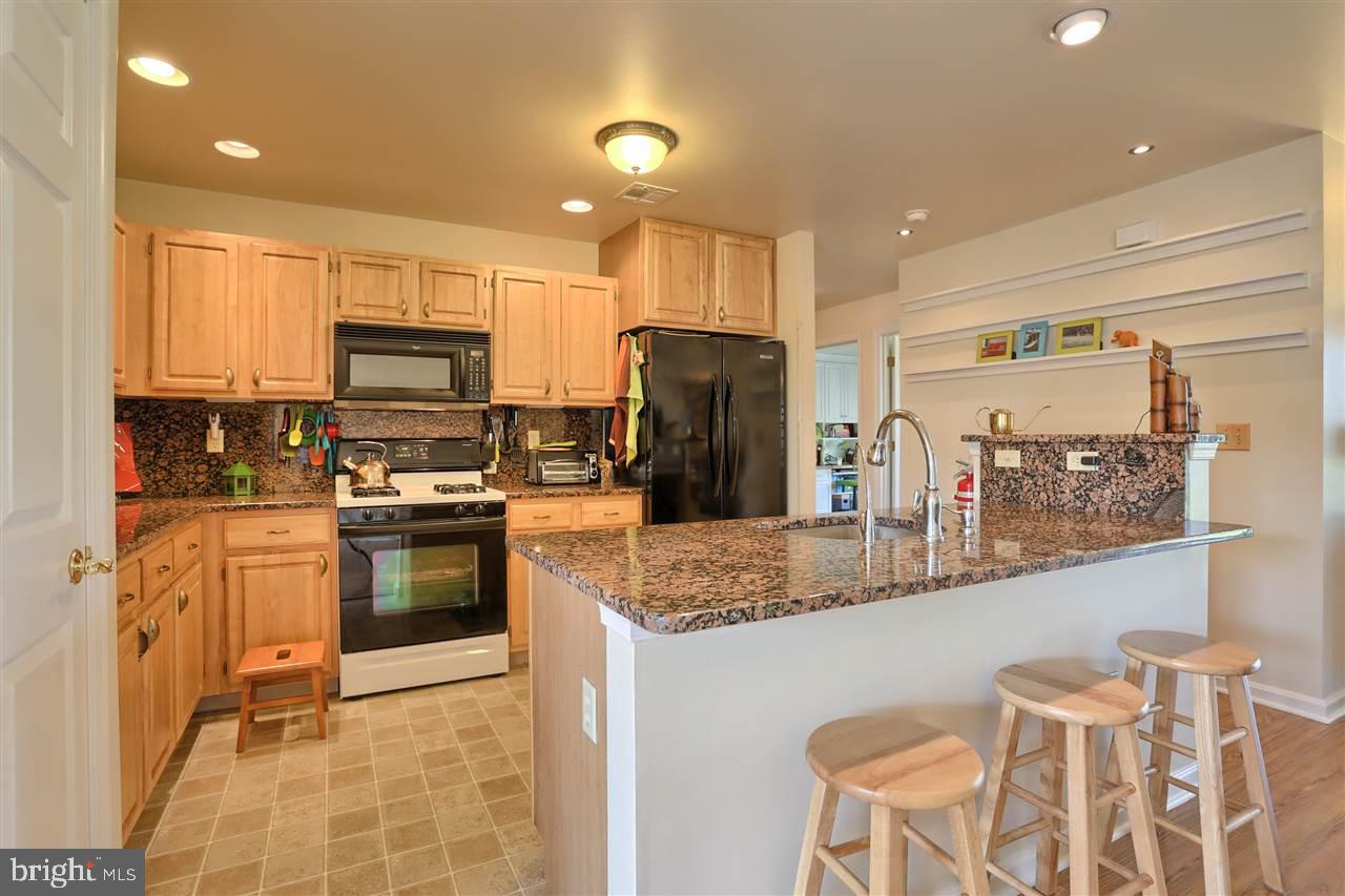 106 Sparrow Road Hummelstown, PA 17036 - Photo 12 of 25 Gallery Image 12