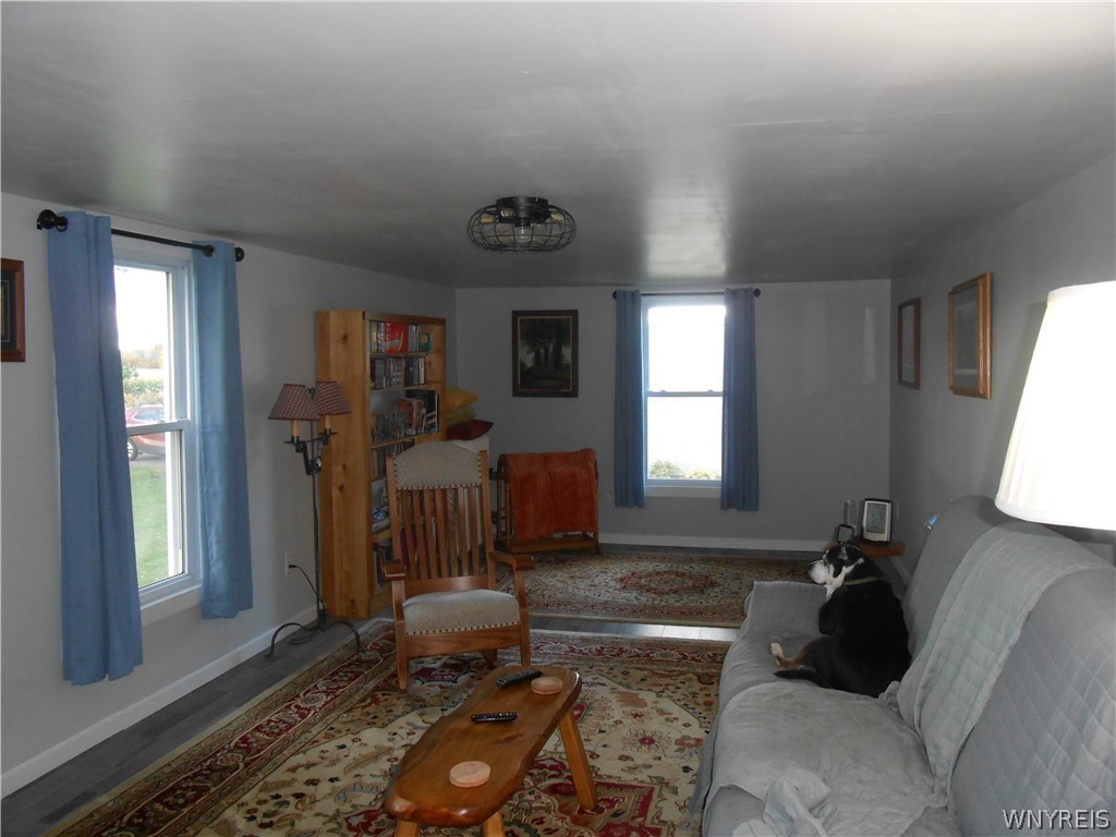 12977 West Lee Road Barre, NY 14411 - Photo 10 of 24 Living Rooom