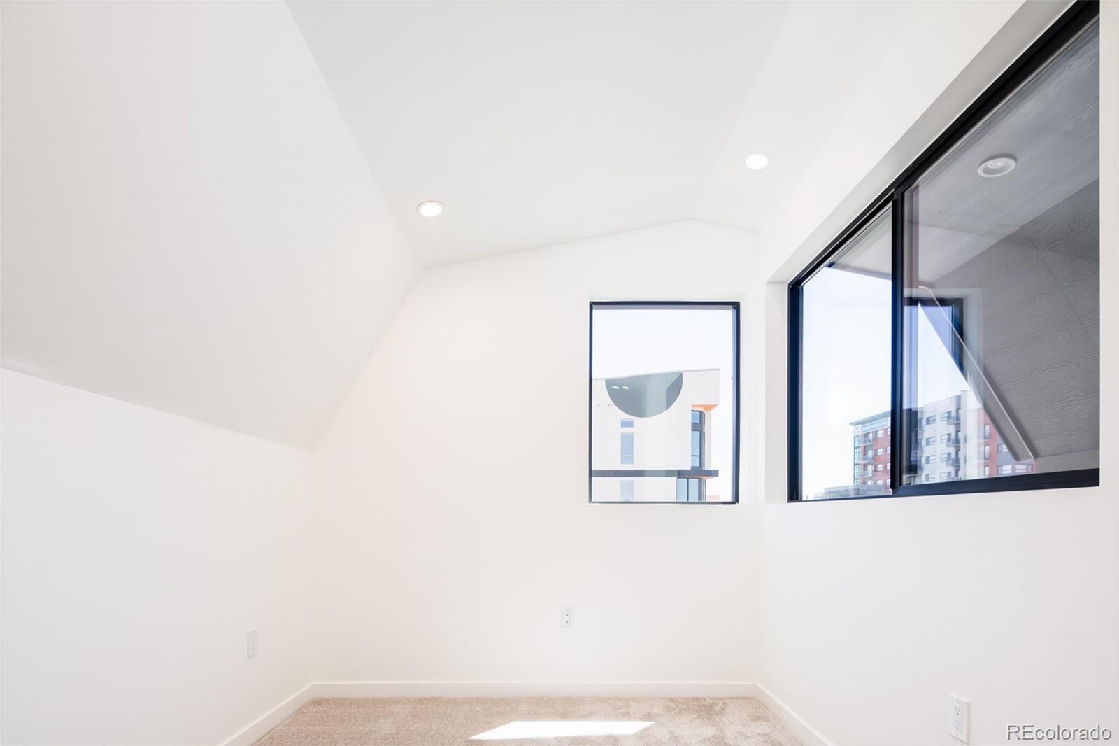 263 South Jackson Street Denver, CO 80209 - Photo 19 of 35