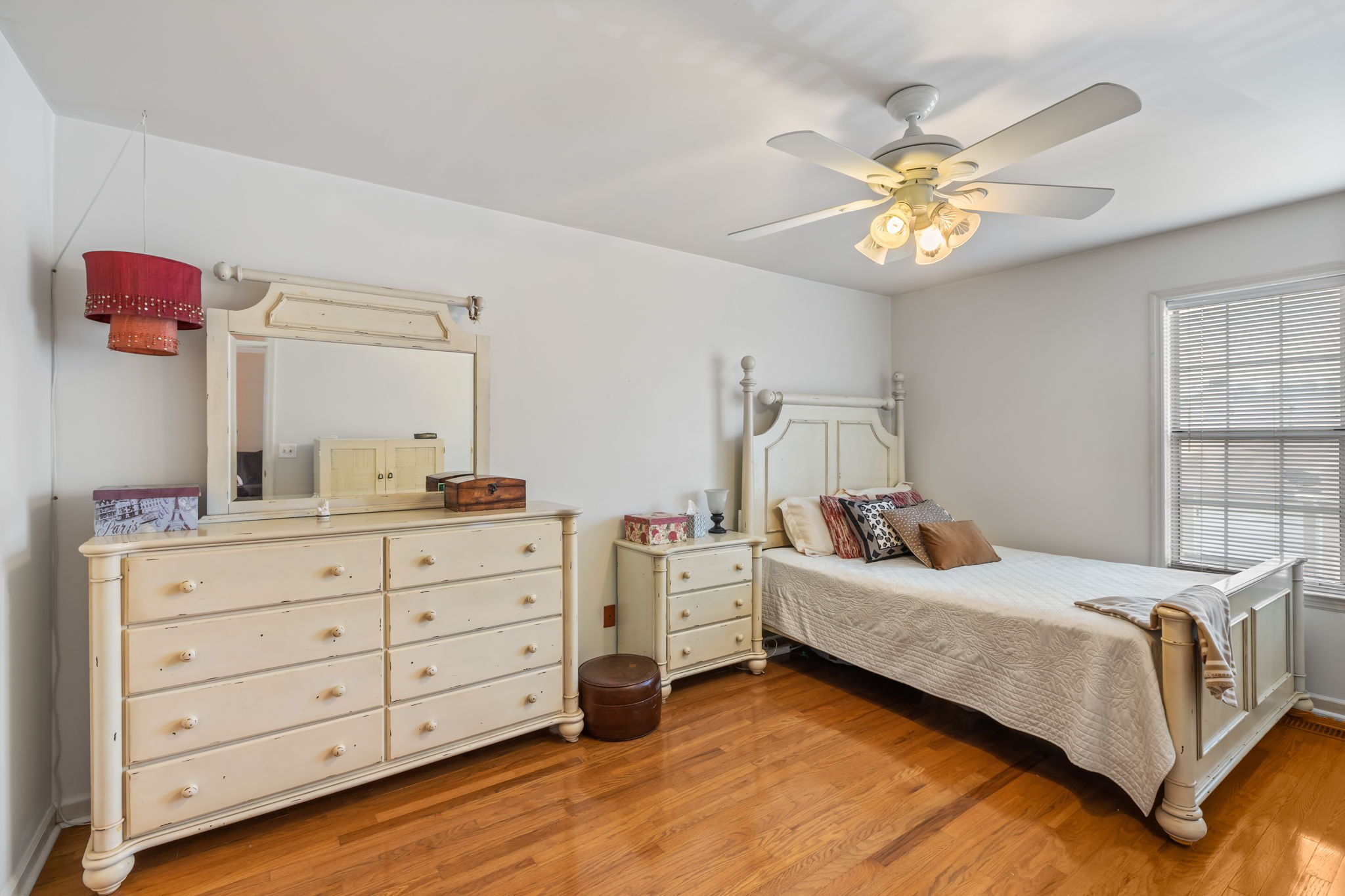 236 Pepper Ridge Circle Antioch, TN 37013 - Photo 13 of 29 Gallery Image 13